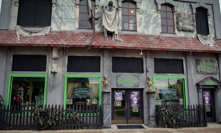 Image 3: Haunted House Admission at Bates Haunted Sawmill