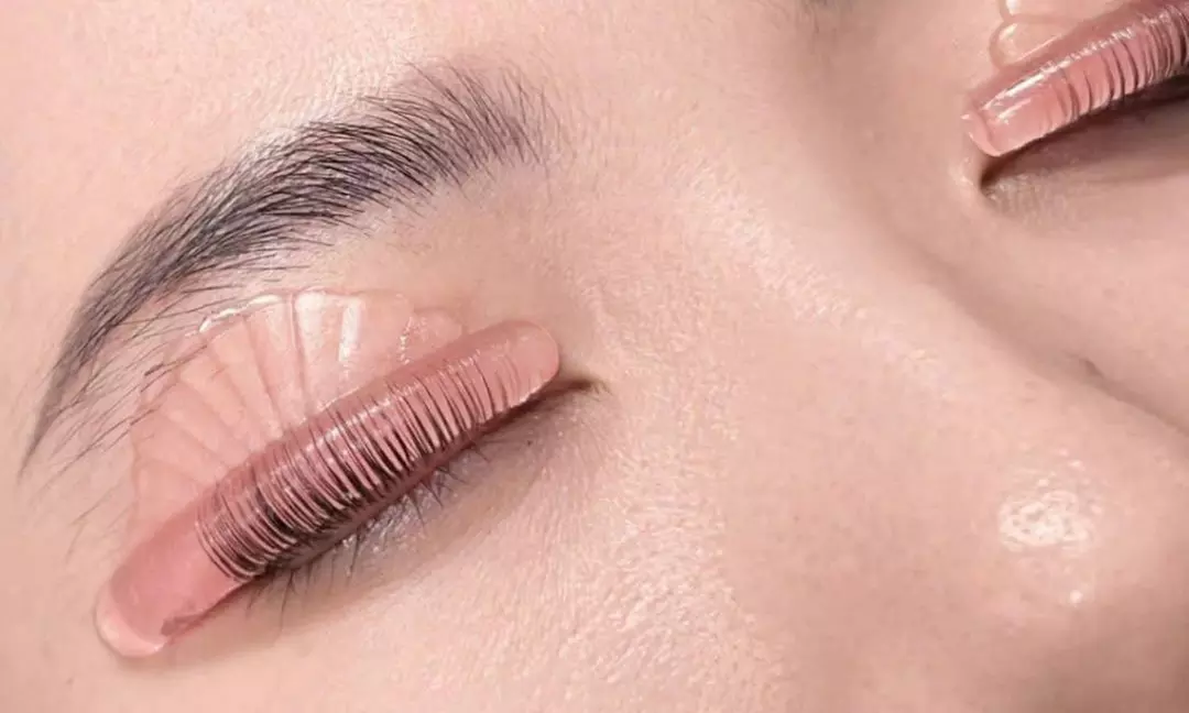 Enhance Your Look with Eyelash Lift Treatment with Optional Tinting