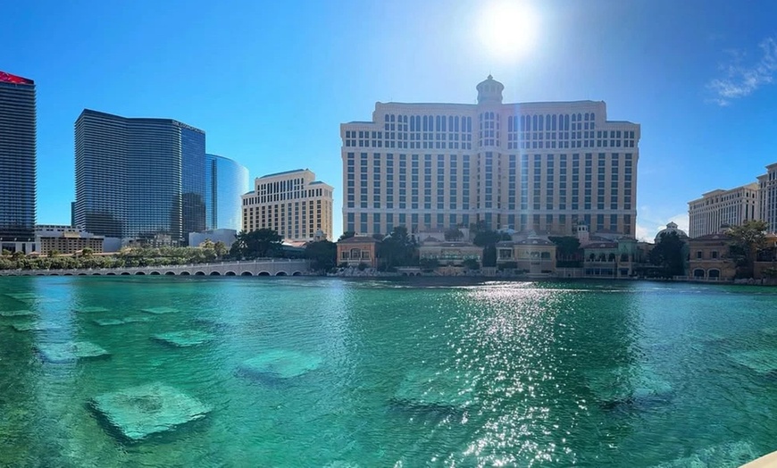 Image 10: ✈ Las Vegas Escape: 4 Days with Air & Hotel