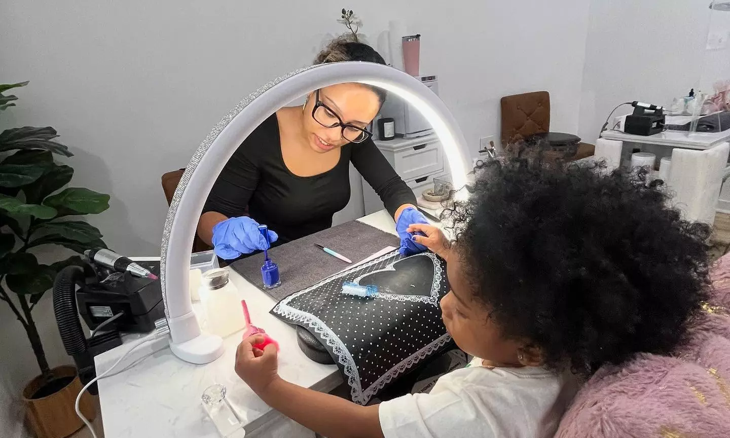 Luxury Spa Mani Pedi & Therapeutic Upgrades