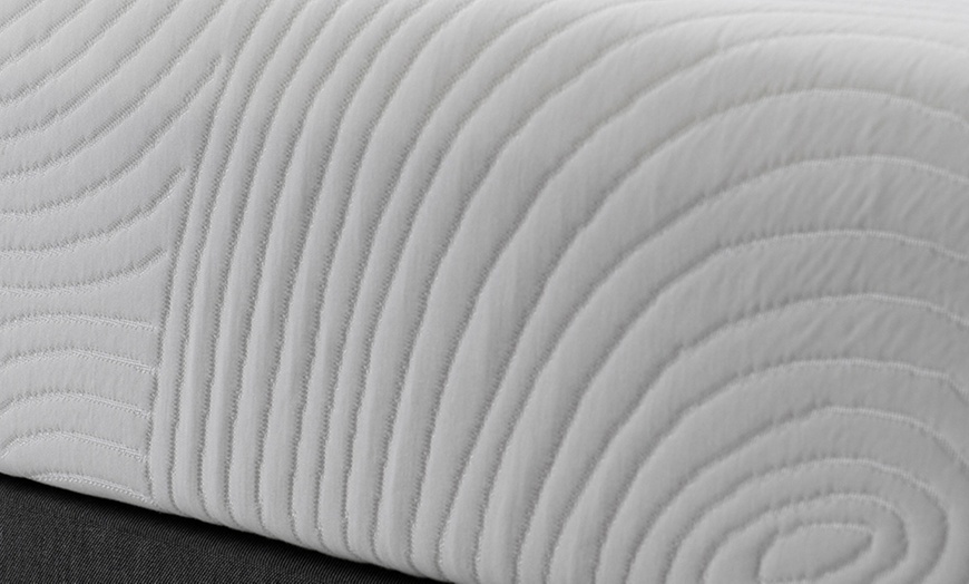 Image 6: Matelas Vosges à mousse haute densité, fabrication française, Nupsia