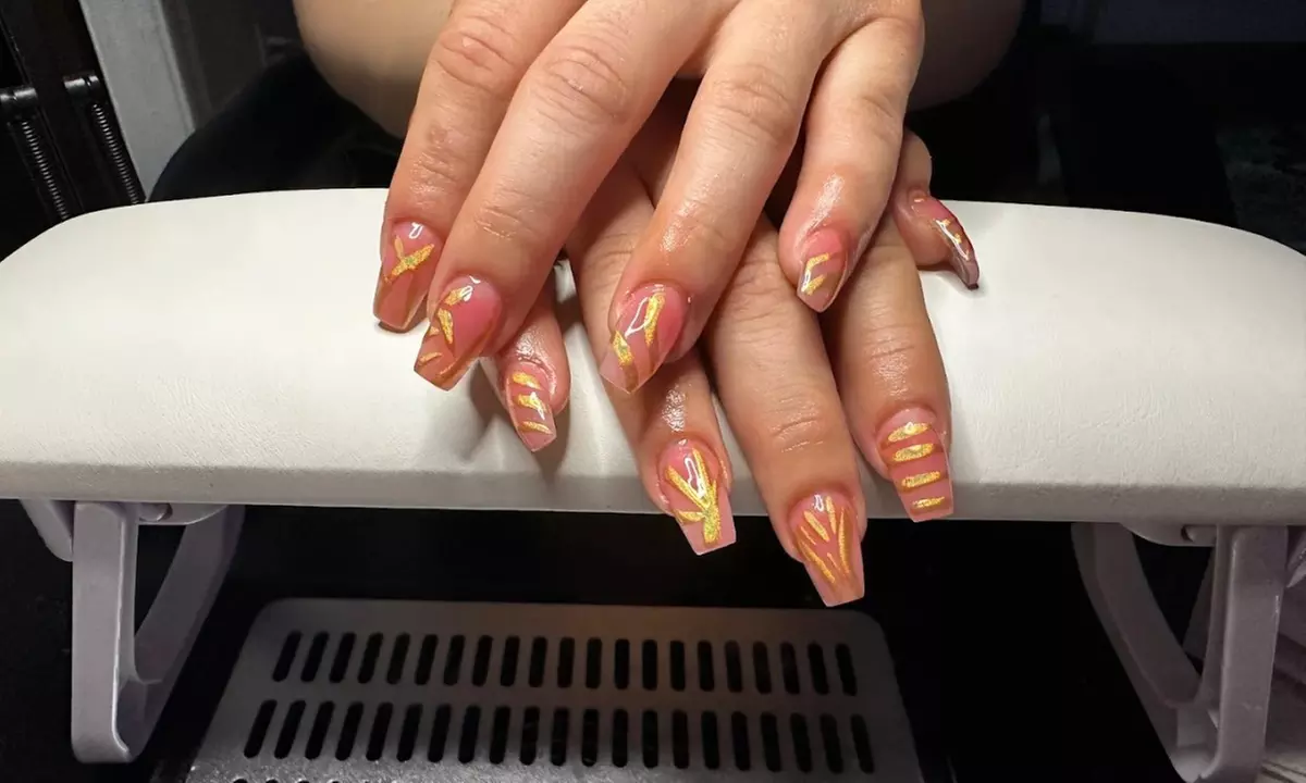 Relax with a 30-Min Deluxe Mani / 45-Min Deluxe Pedi, & More