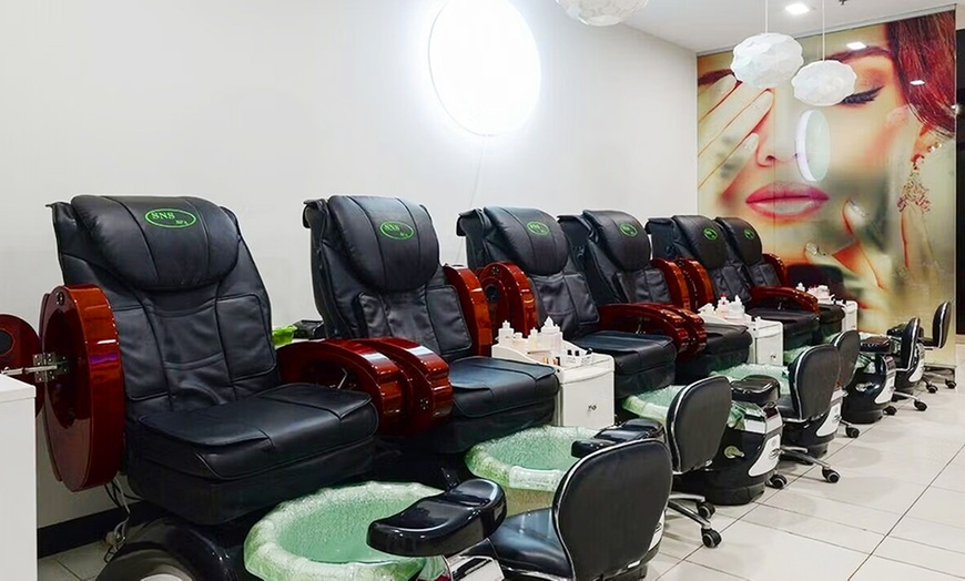 Image 3: Relax: 45 min of Foot reflexology, 60 min- Chinese Acupressure & More