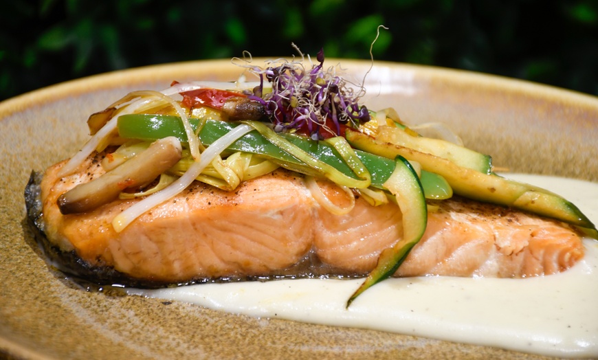 Image 27: Menú brunch para 2 o 4 personas con platos dulces y salados y bebidas