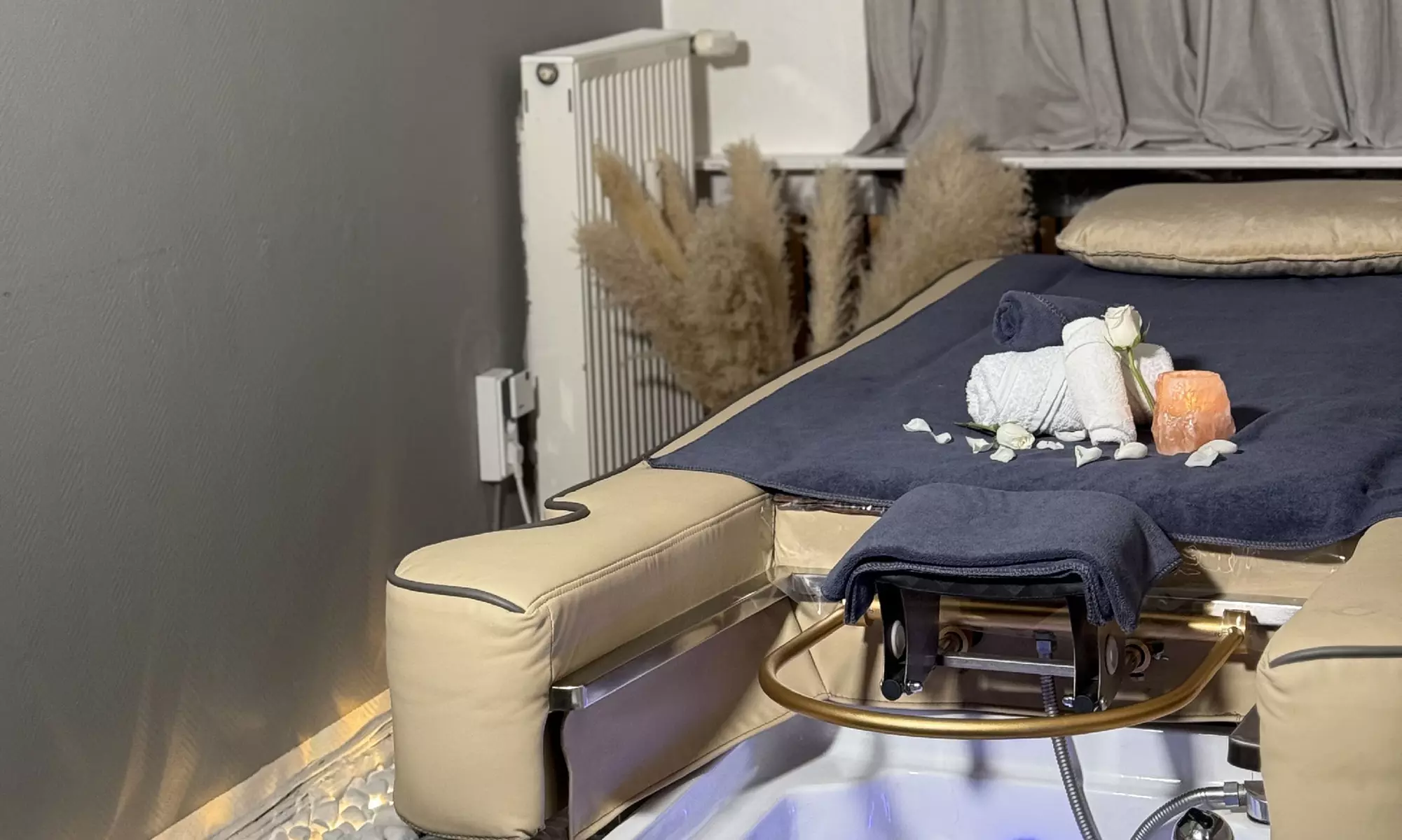 2 Std. Head Spa inkl. Kopf-, Nacken- & Schulter-Massage für 1-2 Pers.