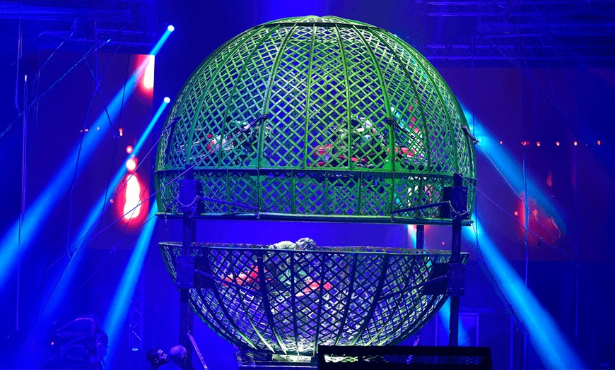 Image 2: Join the Thrill with Circus Brazil Admission Tickets! 