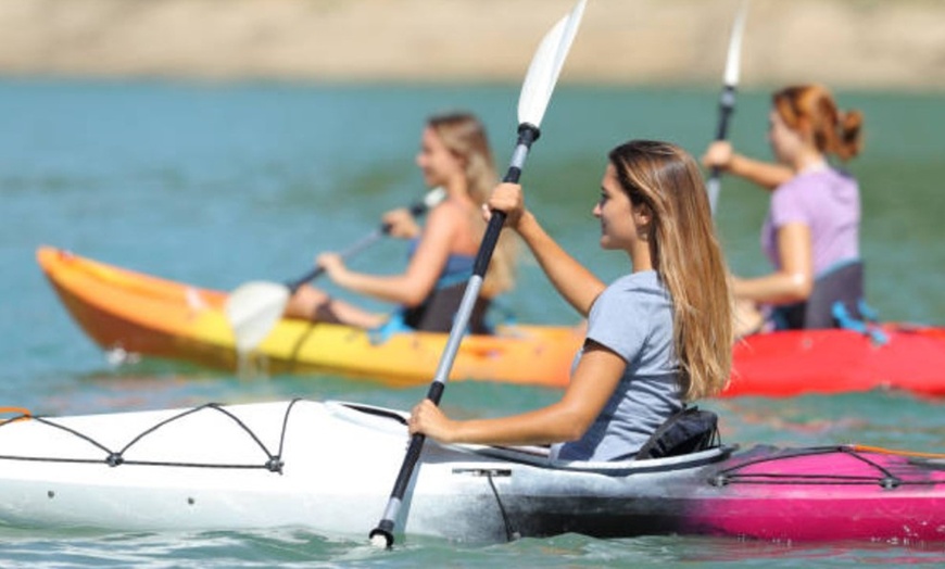 Image 7: Alquiler de Kayak o paddle surf 1 o 2 horas para 1 o 2 personas