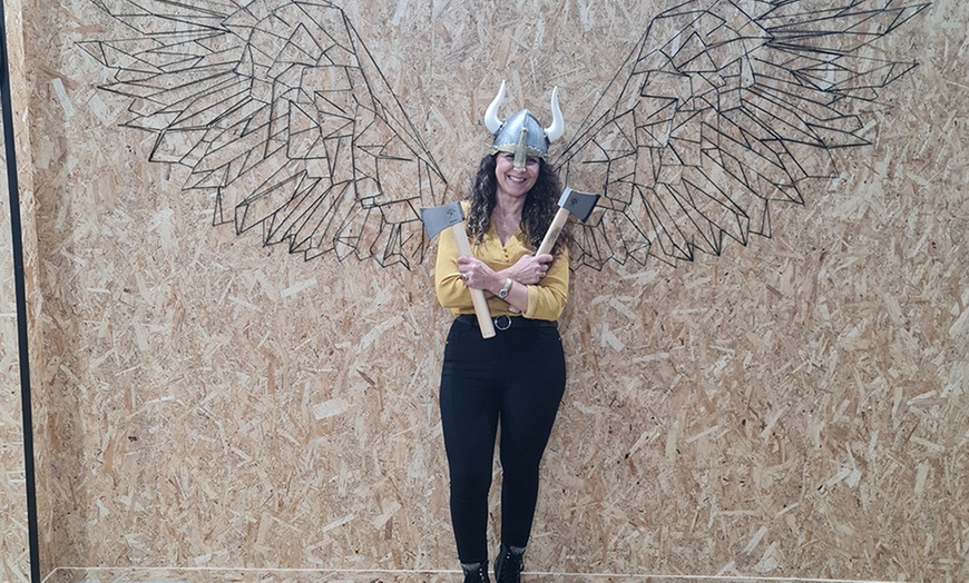 Image 4: Lanzamiento de hacha para 1, 2 o 4 personas