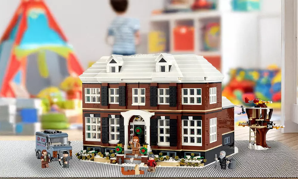 LEGO Home Alone 21330