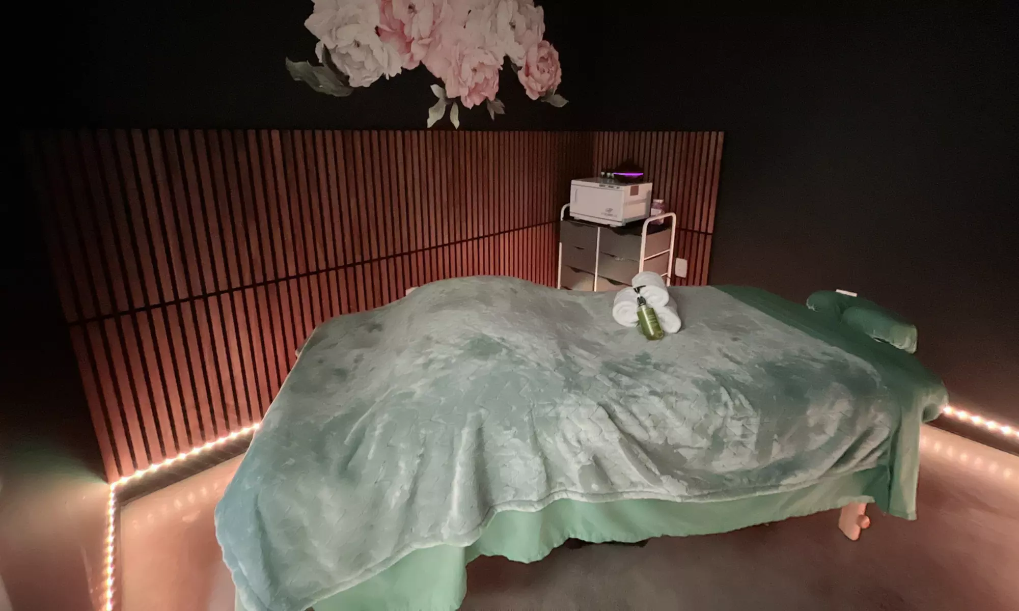 Full Body Massage Packages: 60, 90 Min or Two 60-Min Sessions