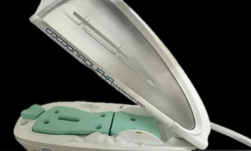 Image 2: Ultimate Wellness Escape: Sauna, Spa Capsule & Hydration Therapy