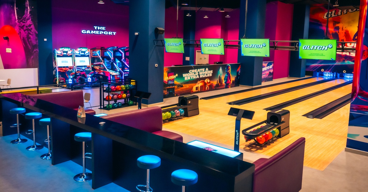 Bowling Games For Groups Of Two, Three, Or Four People Bowling Games For Groups Of Two, Three, Or Four People