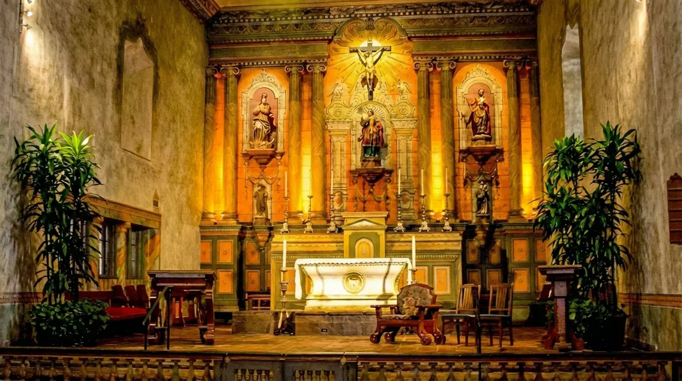 Experience Santa Barbara: Guided Exploration of Top Sights & Local Culture - Primary Image