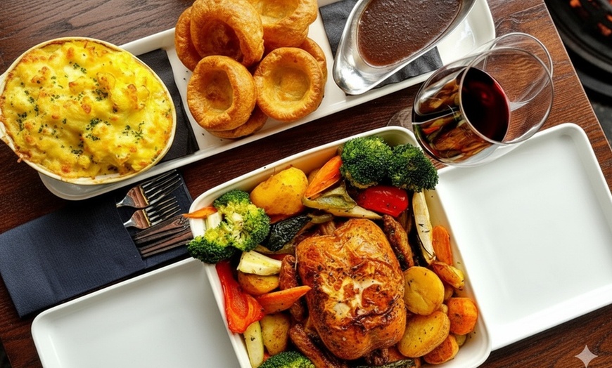 Image 1: Sunday Lunch with Live Music for 2 or 4 at Crowne Plaza Glasgow