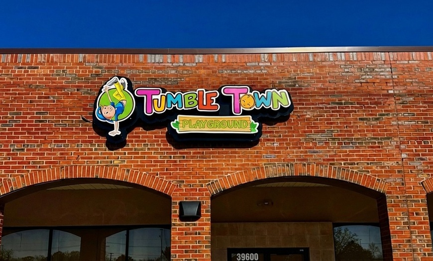 Image 2: Kids Birthday Parties with Play, Pizza & Arcade – Oakland County
