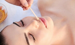 Zyskaj gładką skórę na dłużej: depilacja woskiem wybranej partii ciała