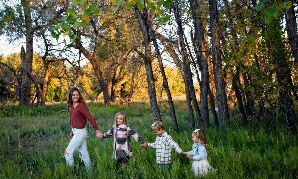 Outdoor Photo Session with Edited Digital Images for Lasting Memories