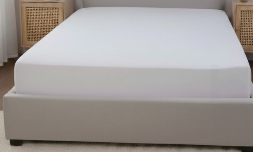 Image 4: Terry Water-Resistant Mattress Protector - 30cm Deep Fitted Skirt