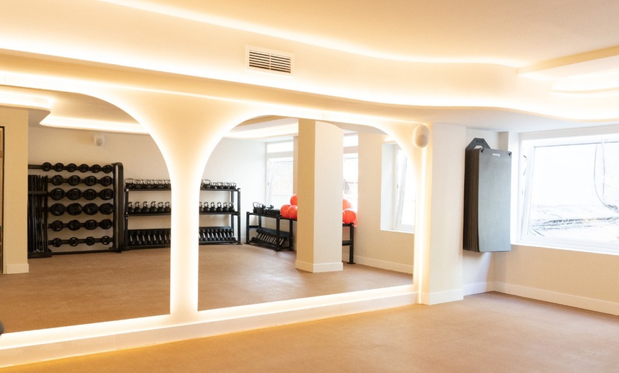 Image 8: Running con bebida para 1 o 2 personas en Club Pomona