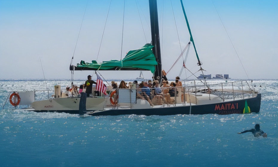 Waikiki Beach: 90-Minute Afternoon Delite Sail for Two or Four Adults