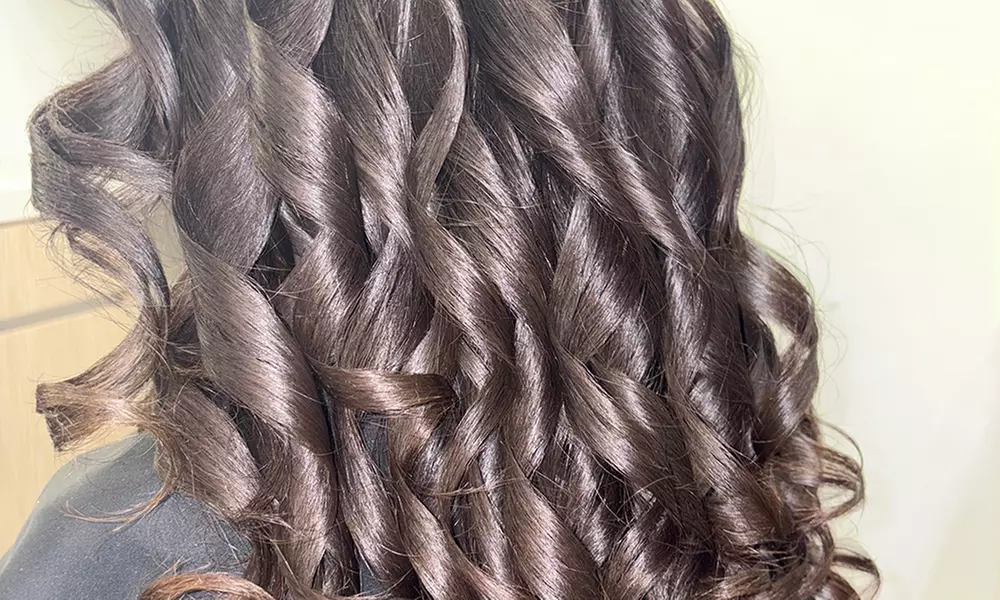 Color Retouch, All Over Color or Face Frame Highlights w/ Cut & Style