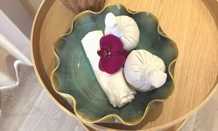 Luxury Head Spa Treatment w/Massage on Upper-Back & Scalp for 1 or 2
