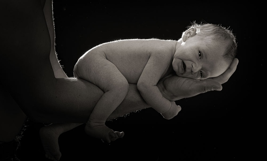 Image 2: Professionele groepsfotoshoot tot 15 personen in huiselijke studio