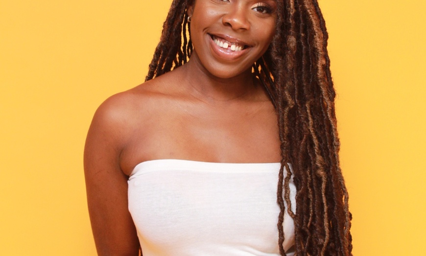 Image 4: Beautiful Crochet Locs with Shampoo or Goddess Locs and More