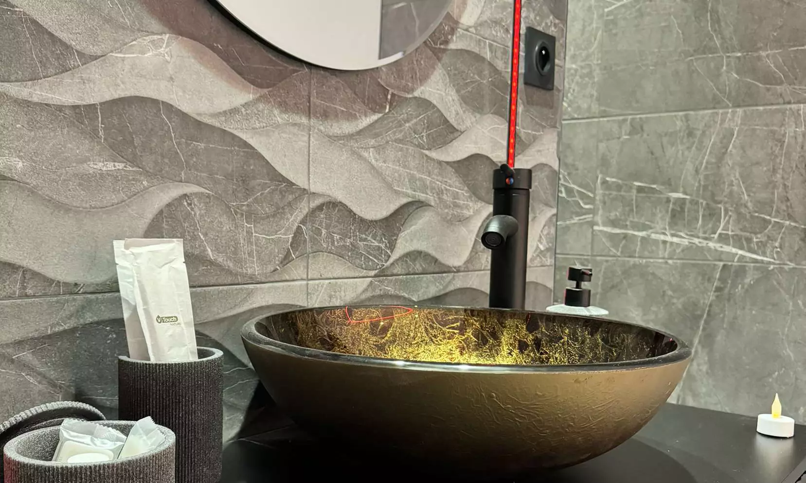 Proche Alès : une nuit en suite avec PDJ et spa, options repas