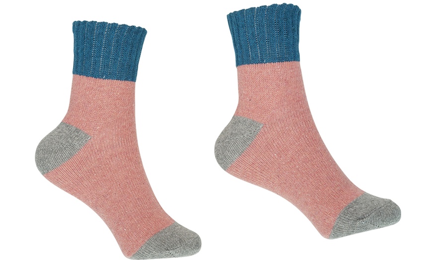 Image 4: 5-. 10- or 15-Pack of Women's Winter Thermal Socks