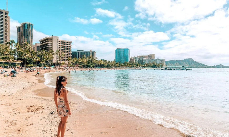 Image 5: ✈ 4-Day Hawaii Vacation with Air from Great Value Vacations