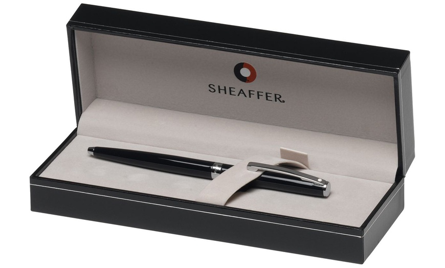 Image 7: Gift-Boxed Sheaffer Pens