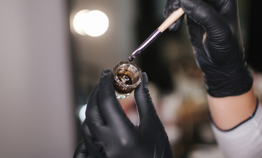 Image 5: Kurs online "Stylistka na medal": laminacja i lifting rzęs oraz brwi