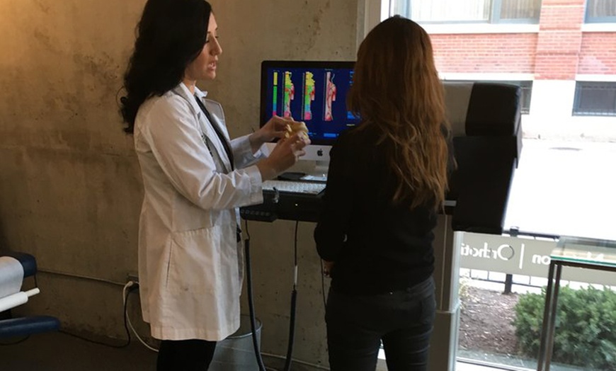 Image 3: 60-Minute Deep-Tissue Massage