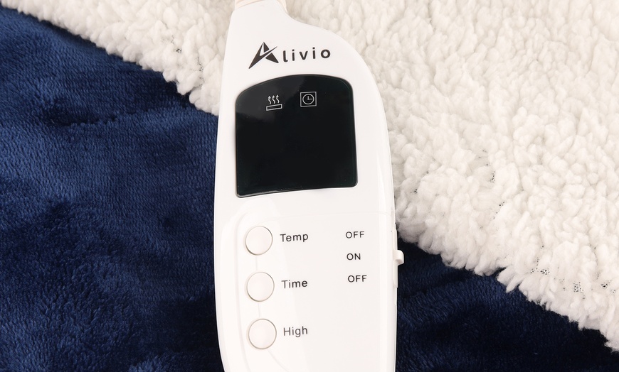 Image 10: Electric Heated Blanket