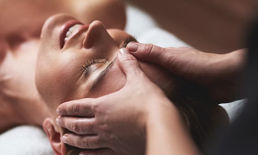 Image 4: Unwind with a 60-Minute Choice of Full Body Massage for One