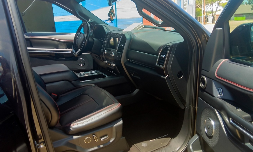 Image 4: 2-3 Hr Deep Clean, Shampoo & Restore Car Interior Detail