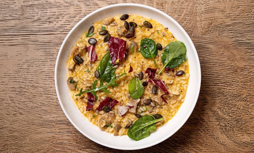 Image 4: Menu entrée-plat-dessert pour 2 ou 4 personnes