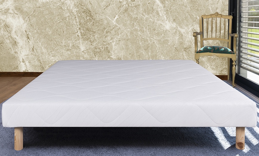 Image 3: Rete a doghe imbottita linea Prestige Hotel in legno massello