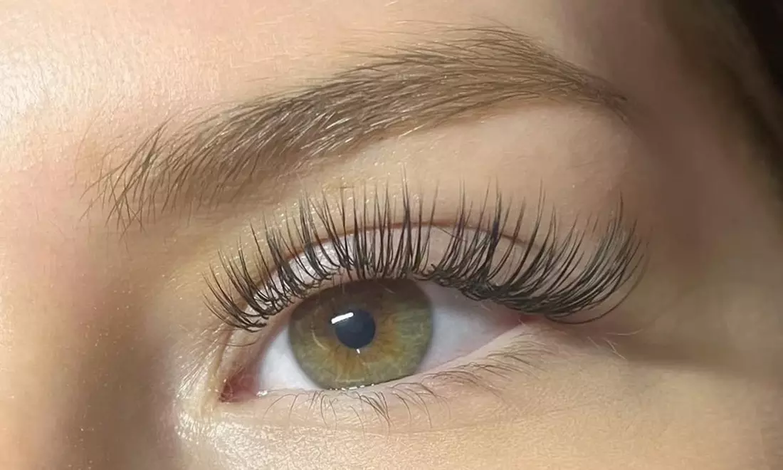 Lash Extension Full Sets – Classic, Hybrid & Volume Options