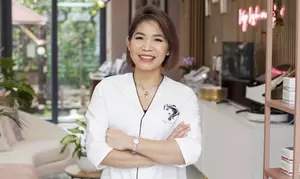 Keuze uit één van drie luxe huidverbeterende behandelingen, inclusief persoonlijk advies, korting tot 41%