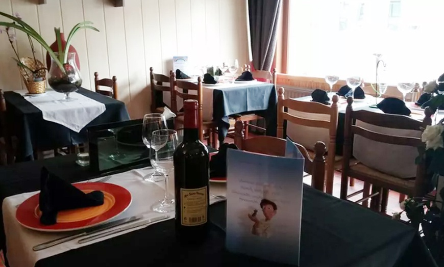 Image 3: Menu gourmand : entrée, plat et dessert avec L’Arc-en-Ciel