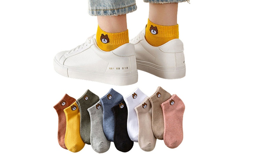 Image 1: 5 or 10 Pairs of Women's Colourful Bear Socks