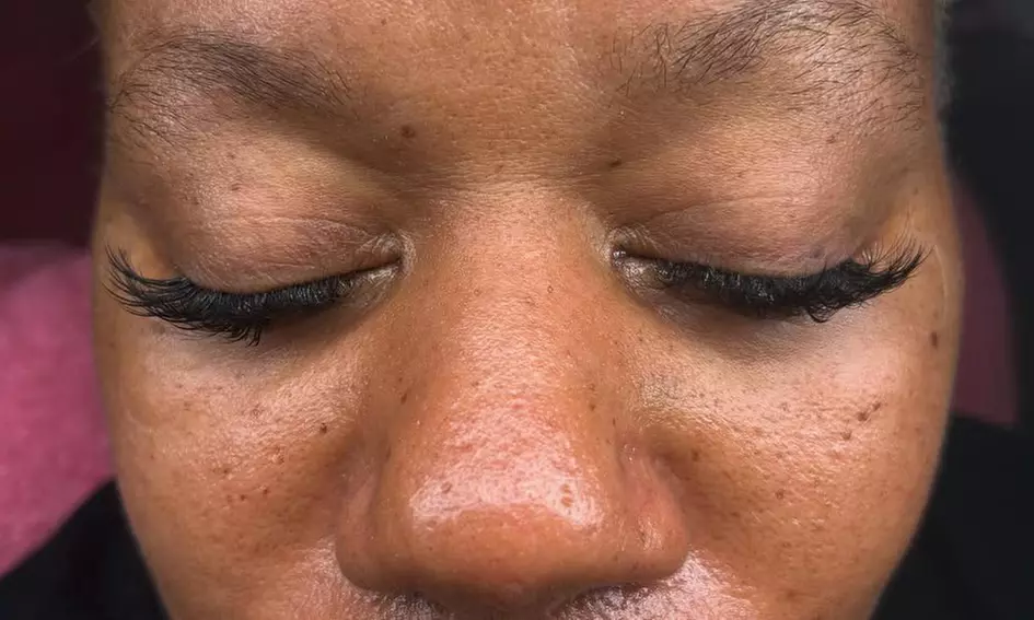 Achieve Bold Looks with Classic, Hybrid, Volume  Eyelash Extensions