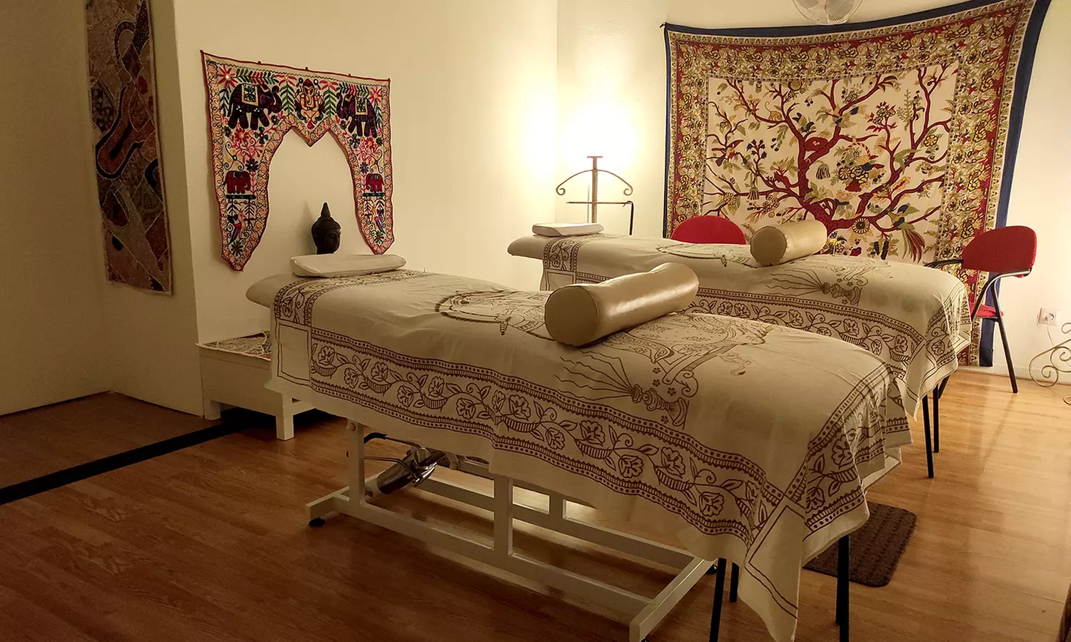 Ritual esencial en pareja 50 min con aromaterapia, cava y trufas