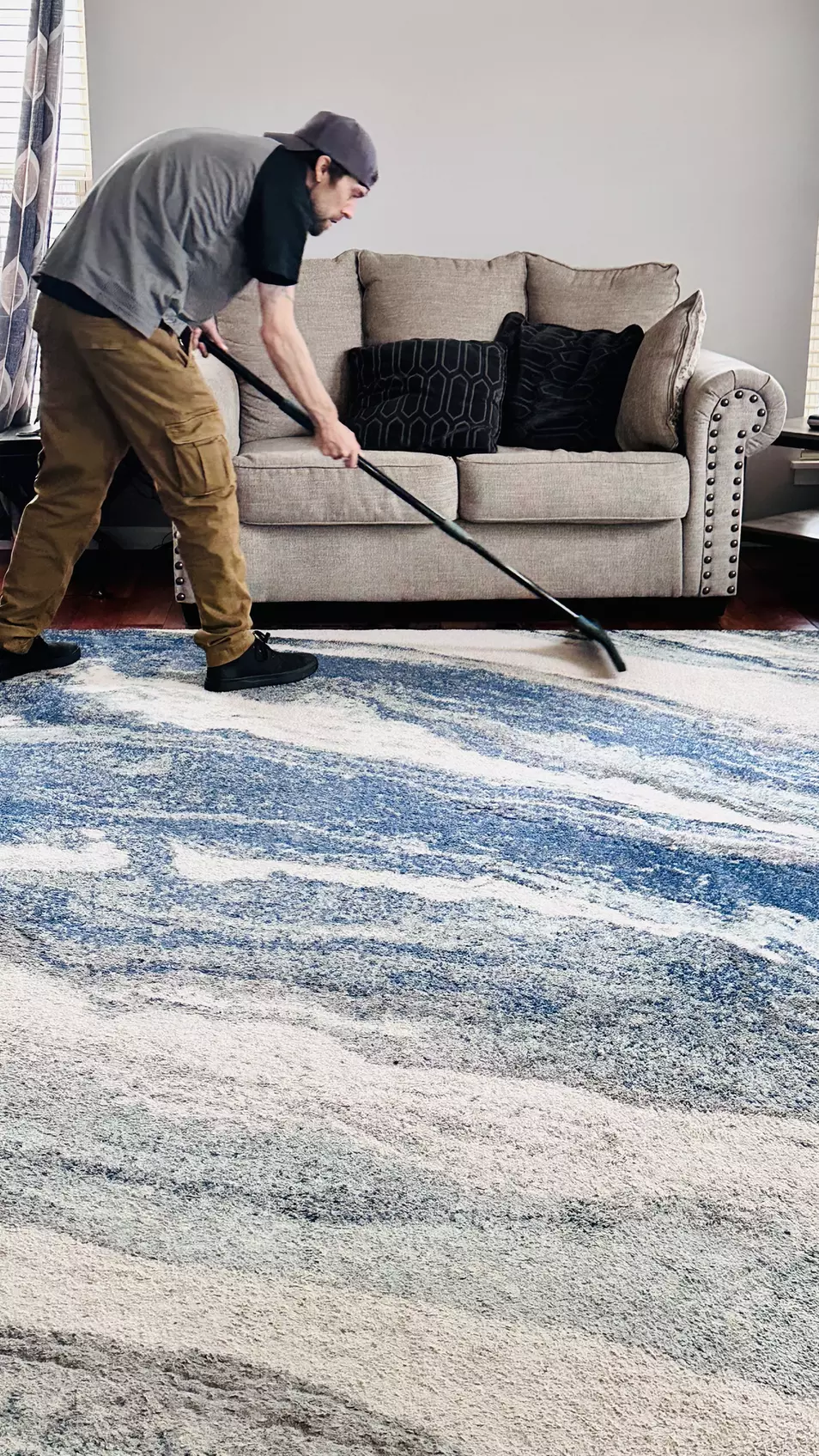 Get Carpets Cleaned in 3 or 5 Rooms/Area Rug Cleaned for a Fresh Look
