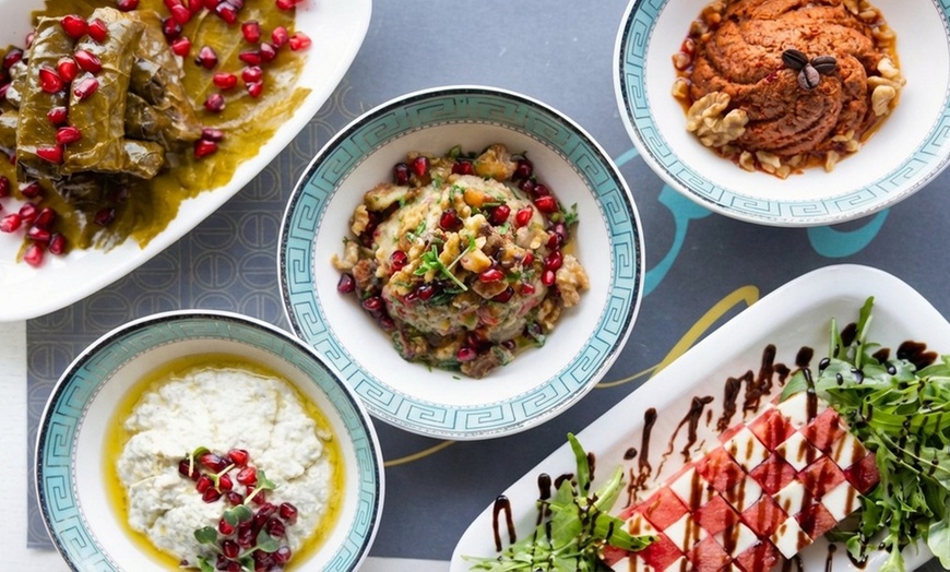 Image 6: Beach View Premium 5-Course Set w/ Beverages for 1 Child or 1-6 Adults