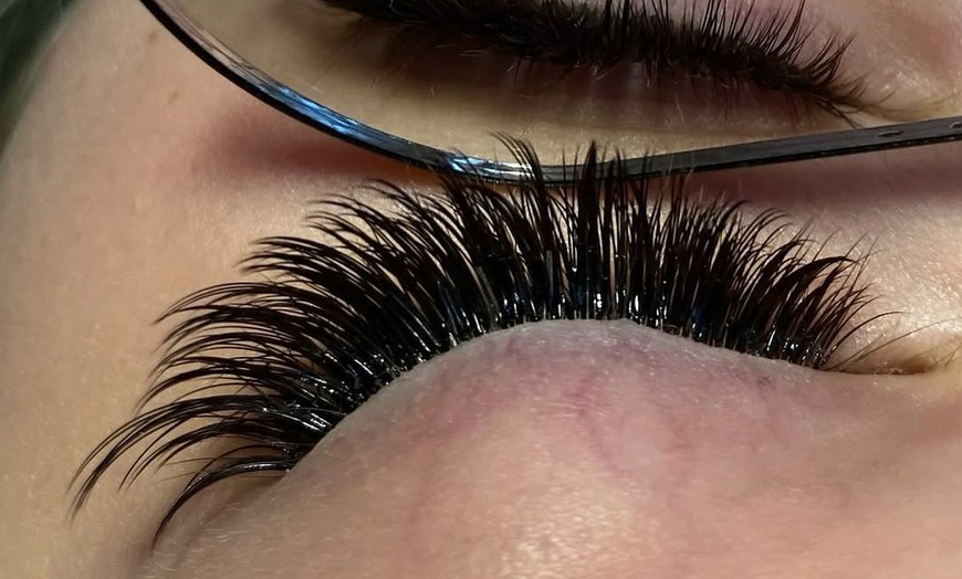 Image 3: Eyelash Lifting, Brow Lamination, or Lash Tint & Lift Combo