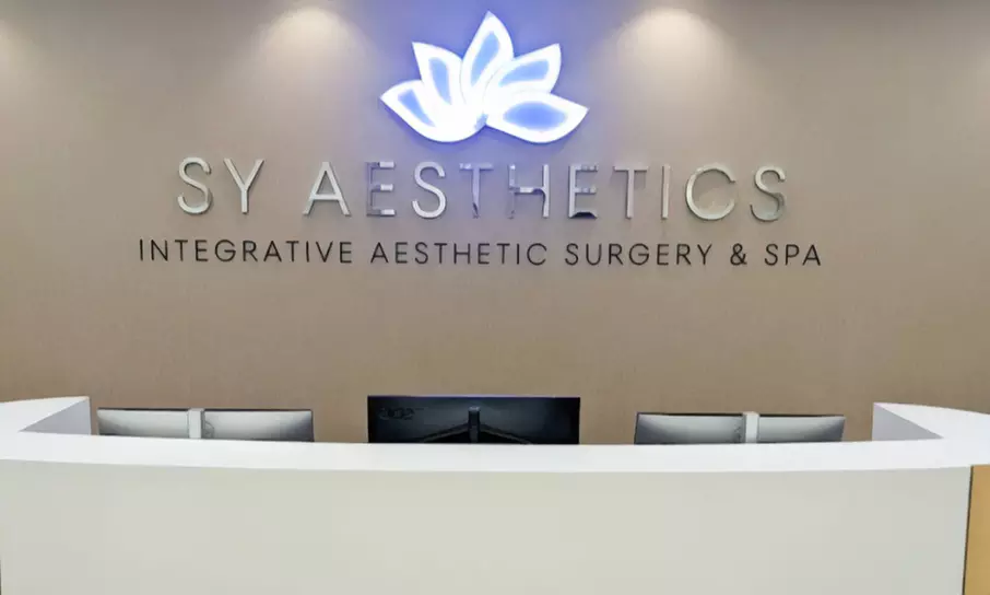 1, 3, or 5 One-Hour Sessions: Bottom Works or Cavitation & Laser Lipo