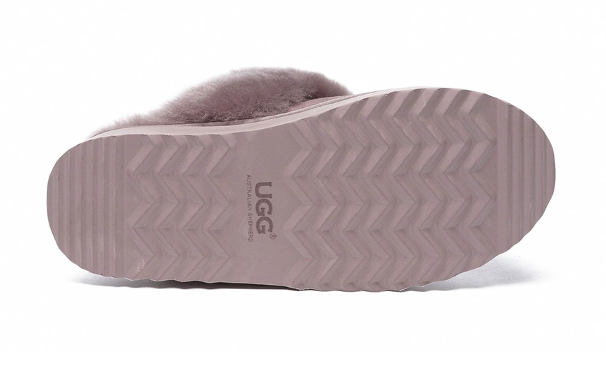 Image 21: Waffle Platform UGGS
